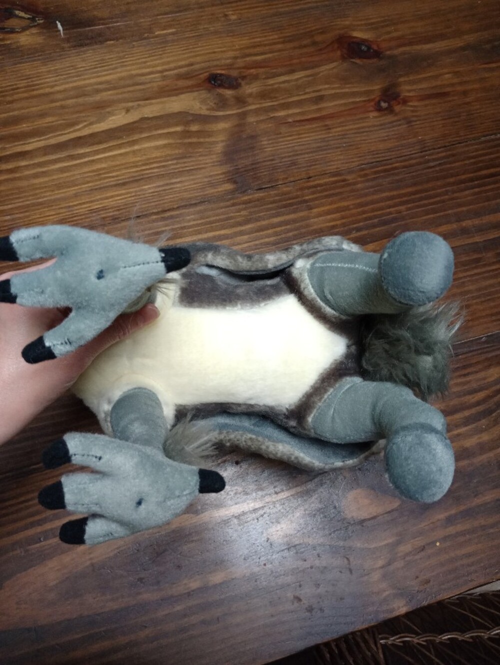 Harry Potter Buckbeak Plush - Picture 6 of 11